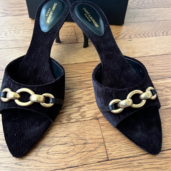 SAINT LAURENT LE MAILLON MULES IN CASSANDRE-EMBOSSED VELVET - Picture 4 of 9